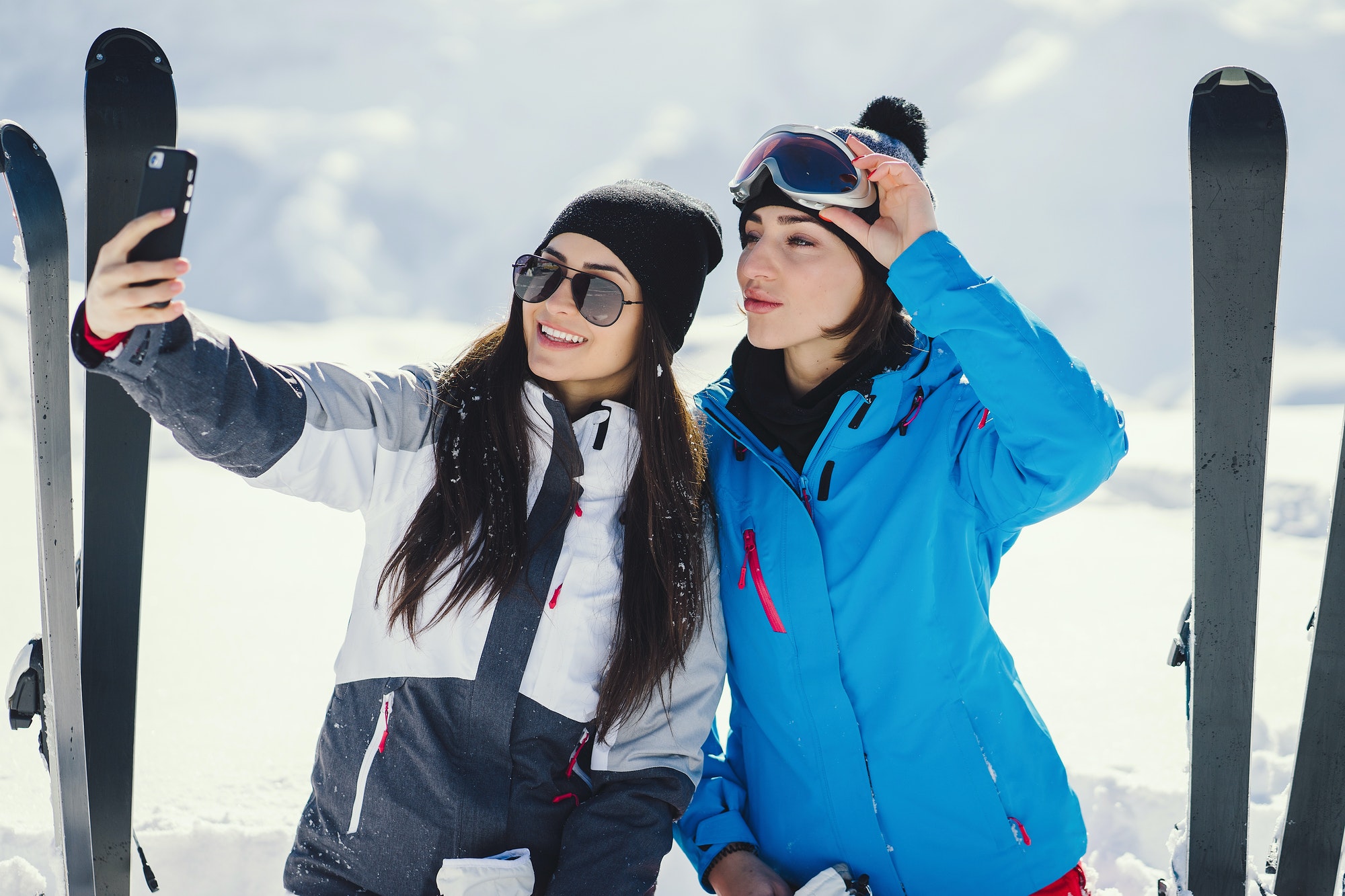 Girls with ski.jpg